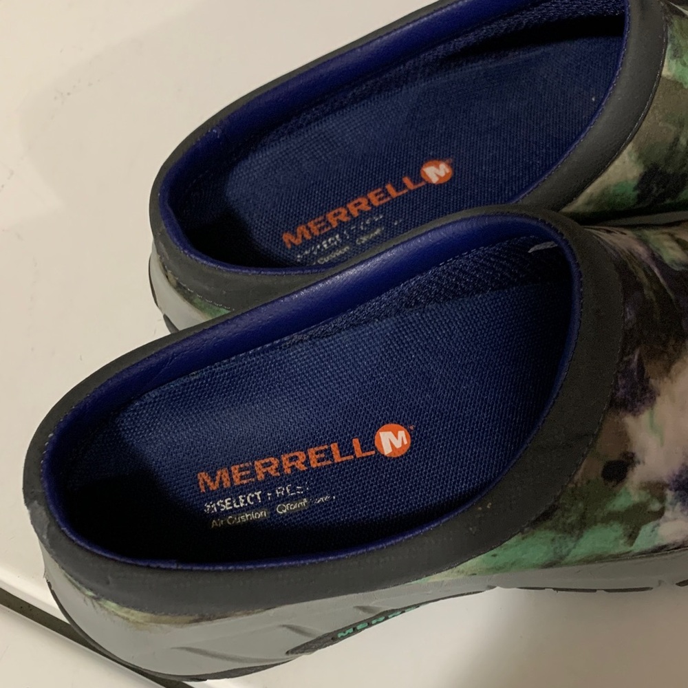 Merrell Multicolor Slip-On Clogs - Picture 4 of 10